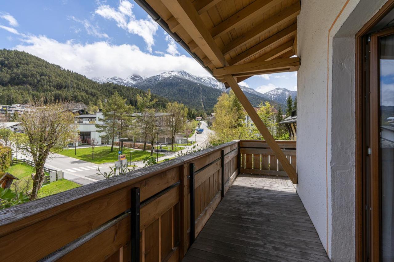 Hotel Seefelderhof ゼーフェルト・イン・チロル エクステリア 写真