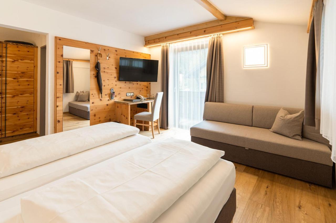 Hotel Seefelderhof ゼーフェルト・イン・チロル エクステリア 写真